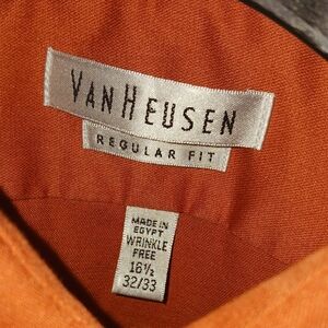 Men's Van Heusen Dress Shirt 16½ 32/33 Large
